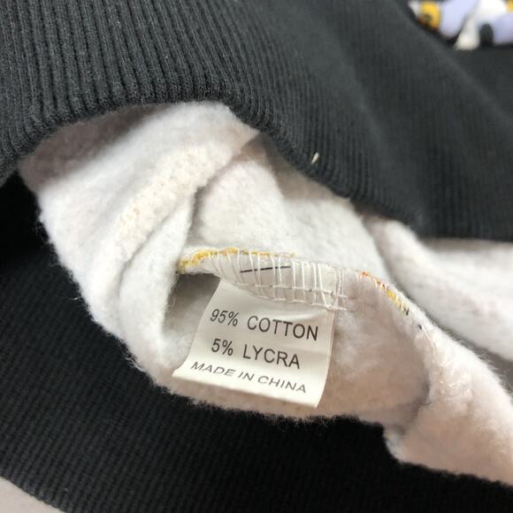 Disney Mickey and Friends Sweatshirt Cream Minnie Mouse AOP Women's One Size - Picture 8 of 8